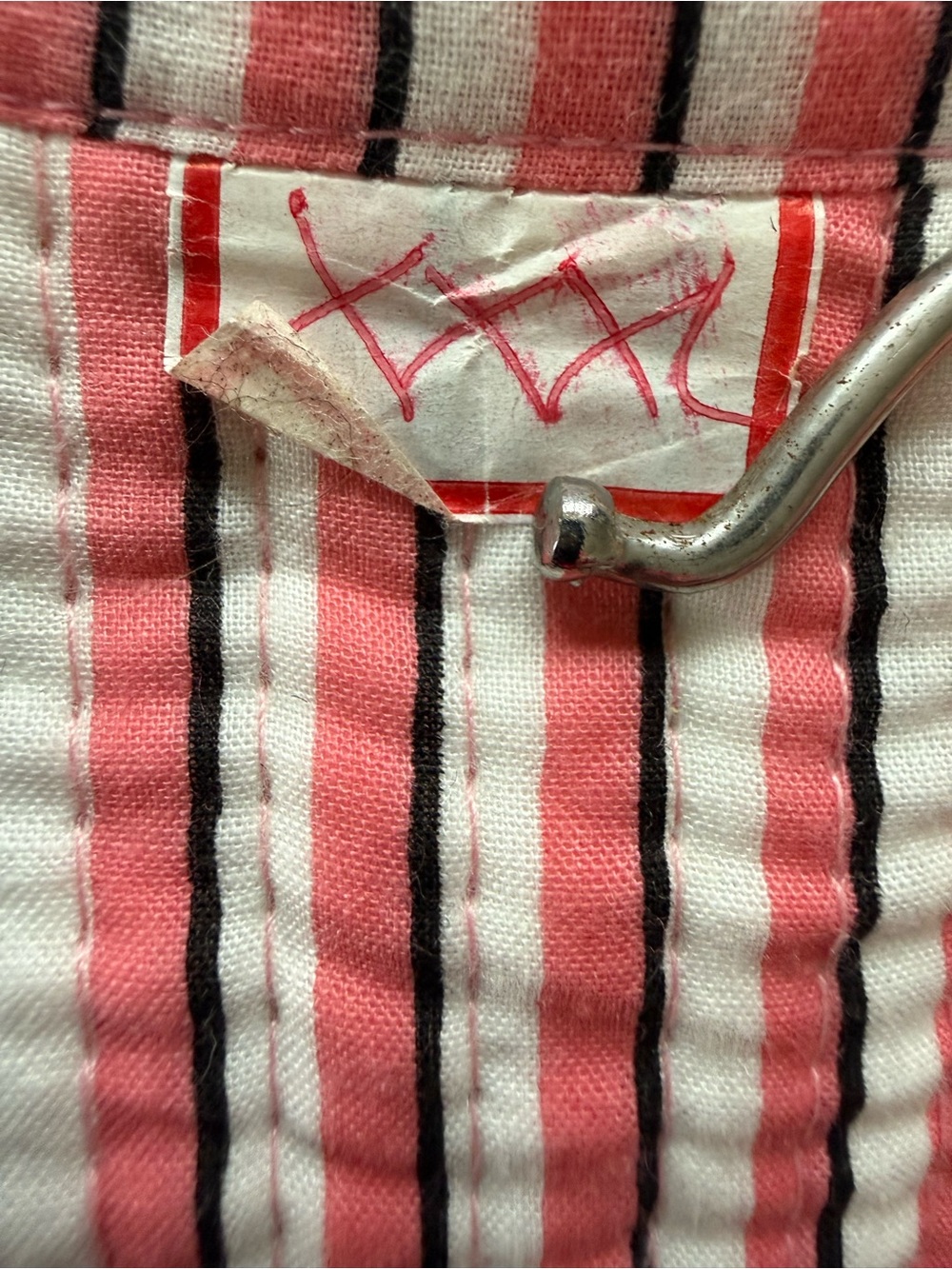 Quilted patchwork multicolor jacket. Button-Up with fun lining - Picture 4 of 4